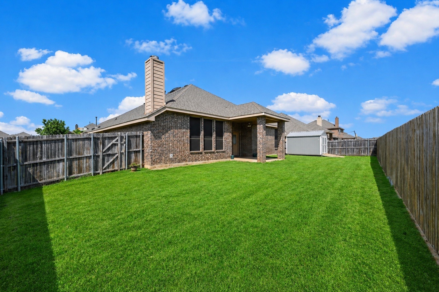 1108 Daventry Drive Glenn Heights TX 75154
