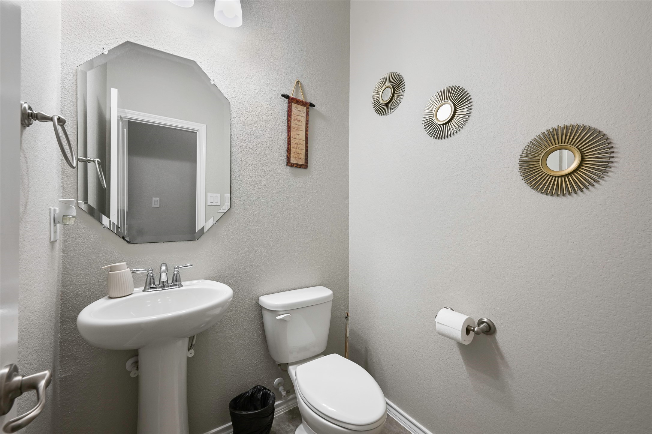 1108 Daventry Drive Glenn Heights TX 75154