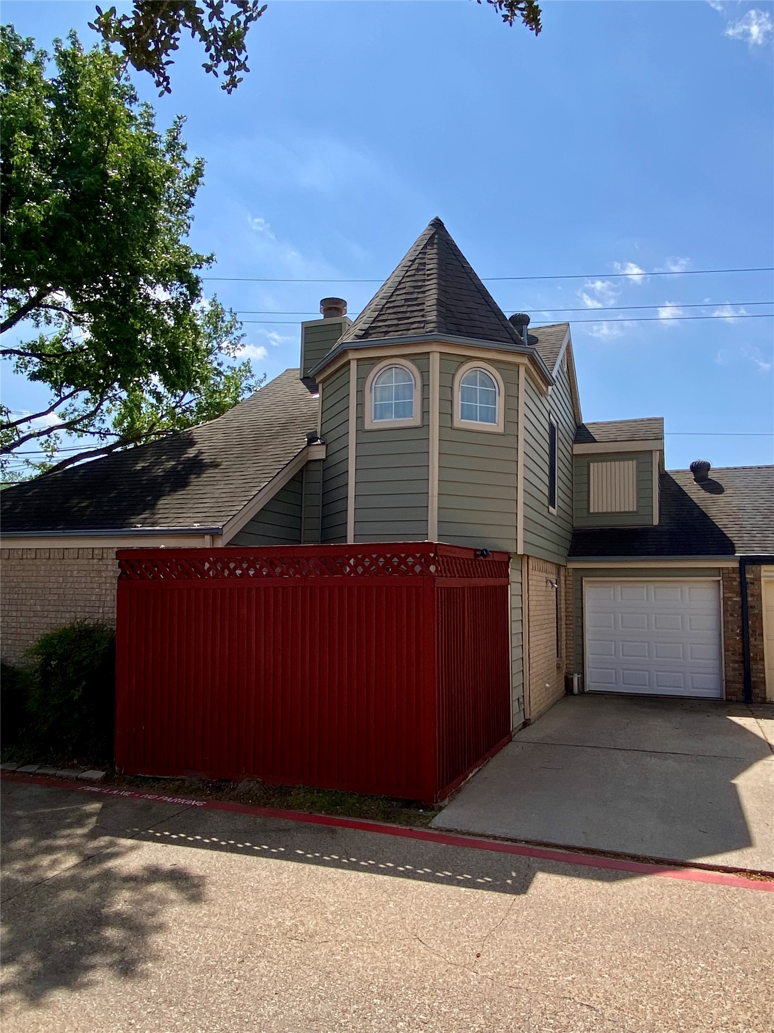 3167 Royal Lane Dallas TX 75229