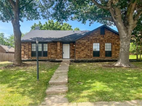 1012 Granite Lane Desoto TX 75115
