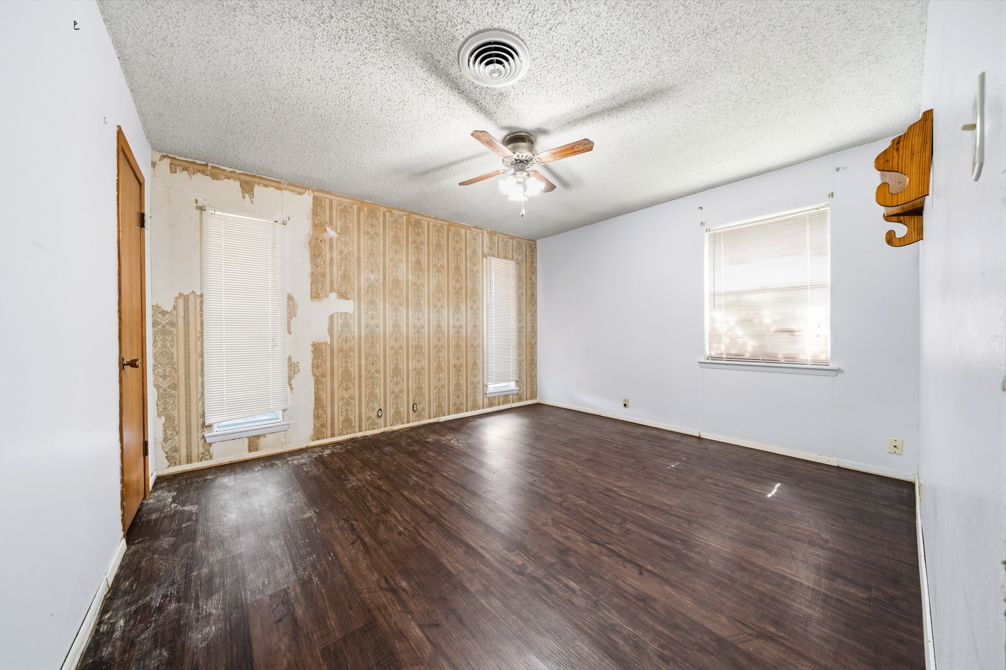 104 Forest Lane Hillsboro TX 76645