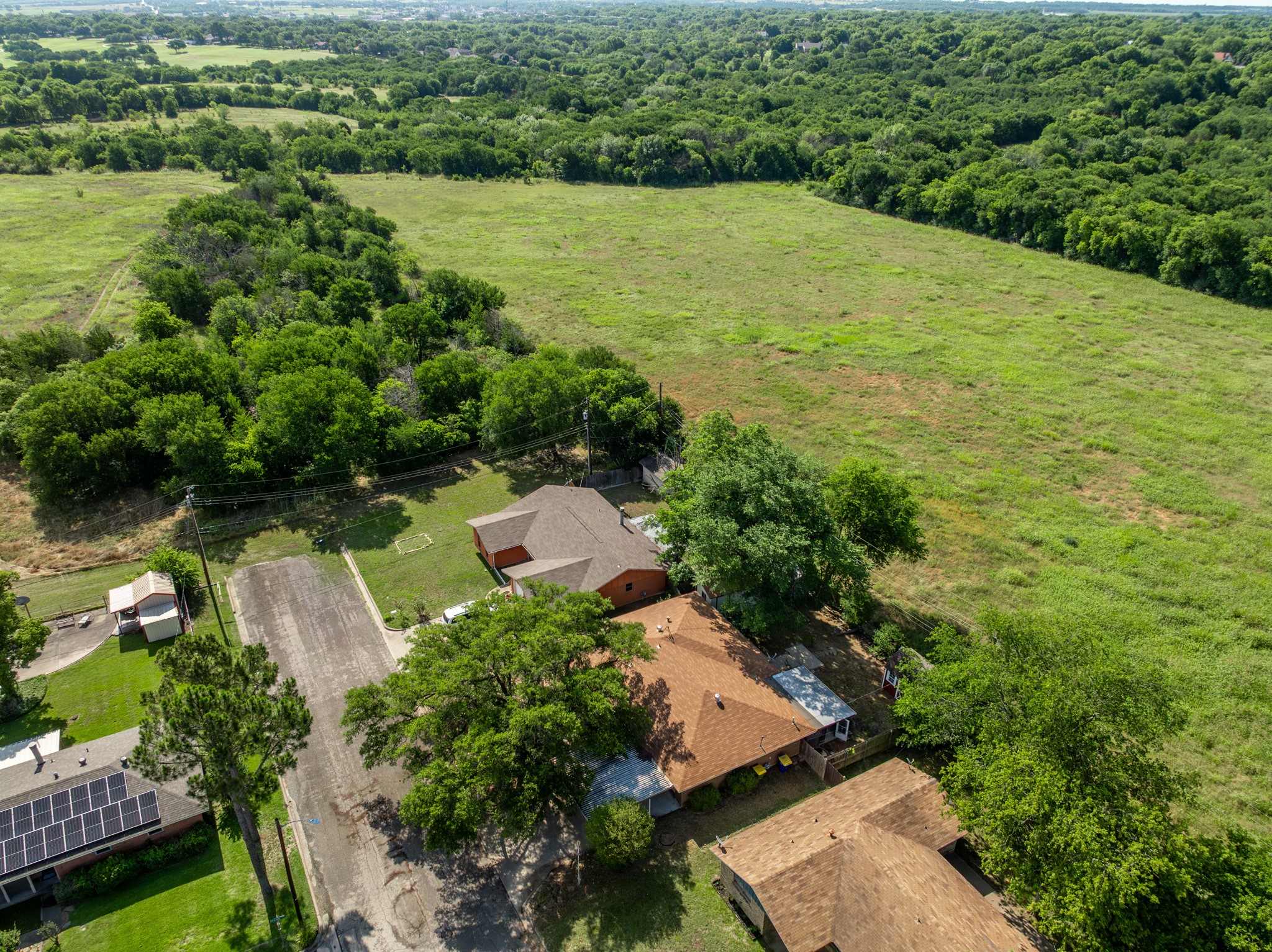 104 Forest Lane Hillsboro TX 76645