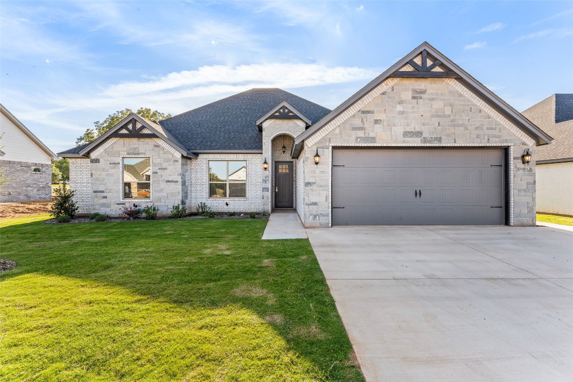 165 Crenshaw Court Stephenville TX 76401