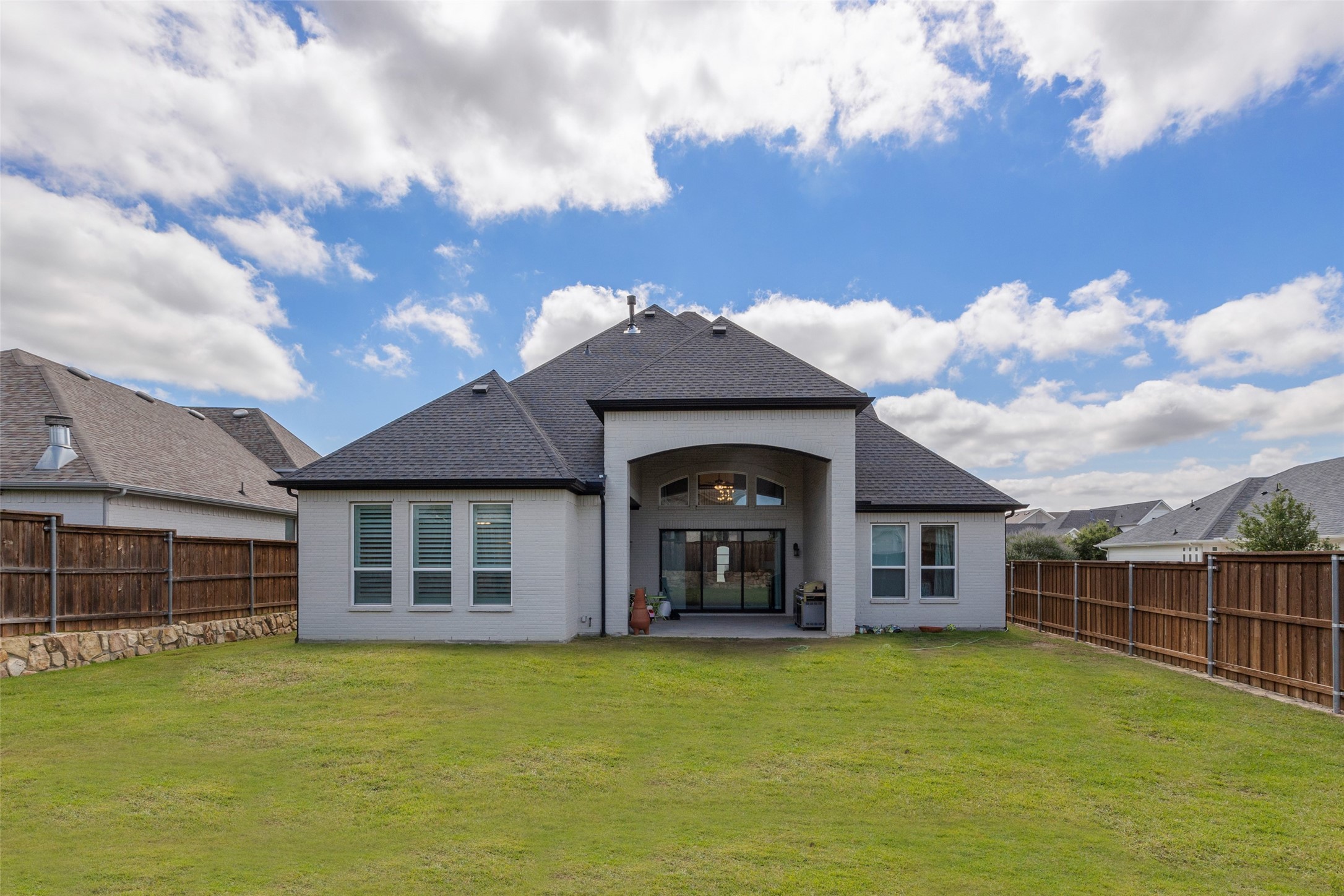 2016 Roundtree Circle E Fort Worth TX 76008