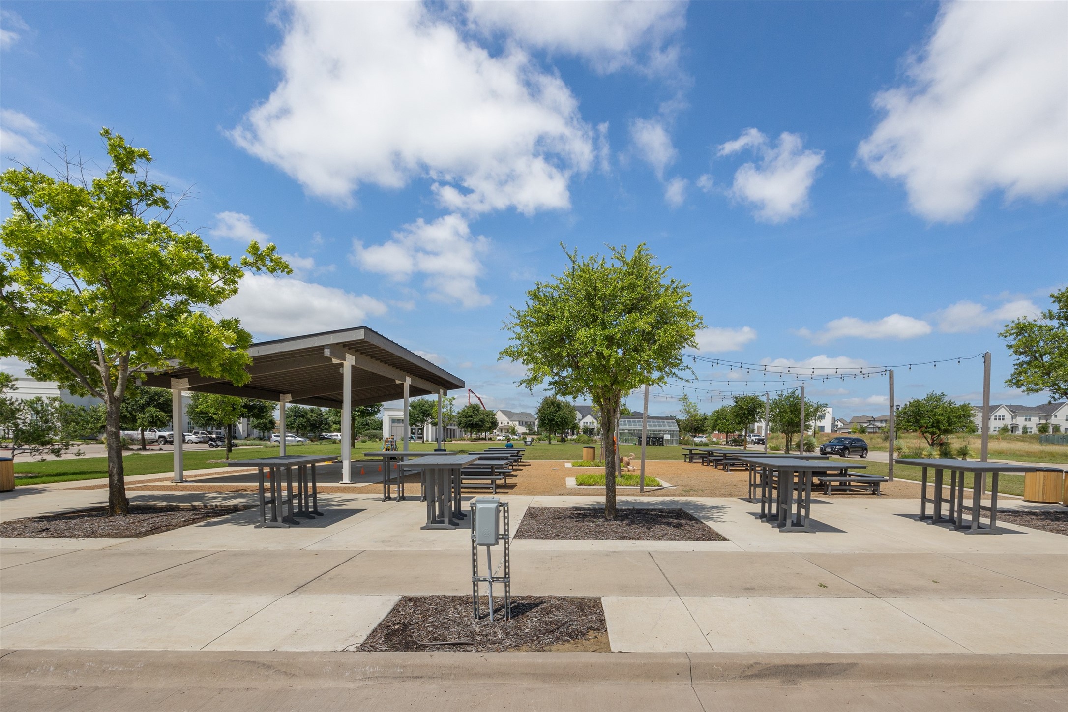 2016 Roundtree Circle E Fort Worth TX 76008