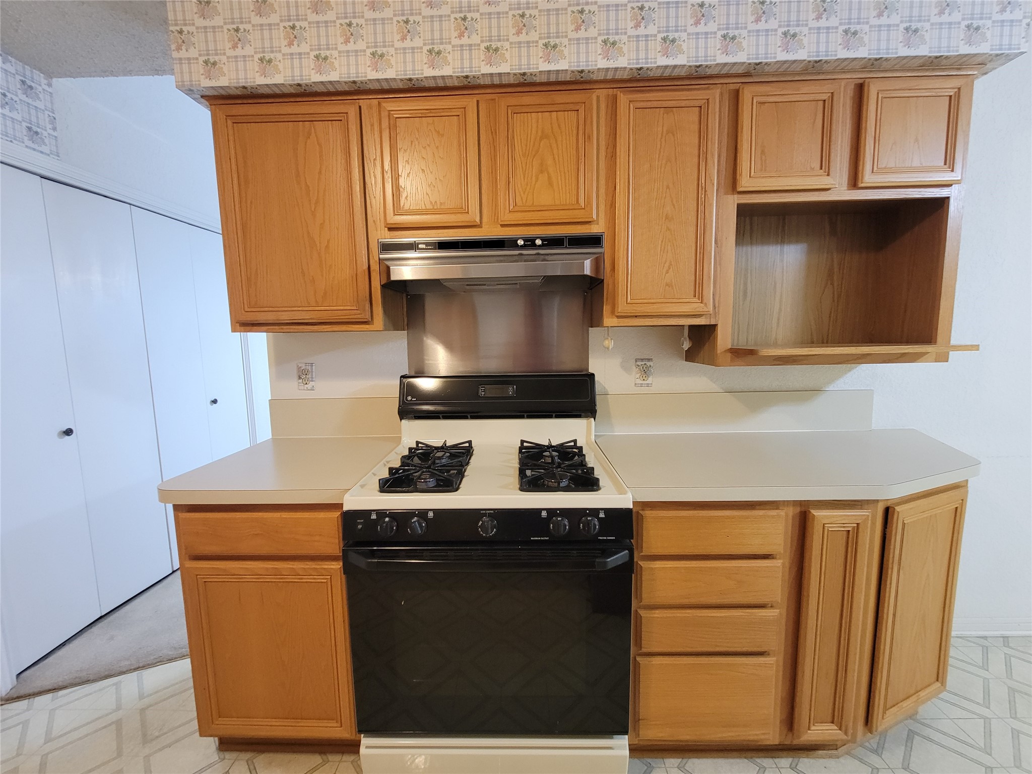 630 Country View Lane Garland TX 75043