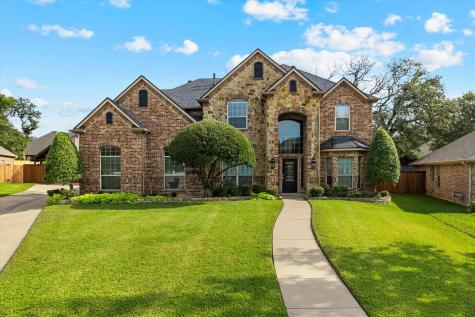 621 Trails End Court Hurst TX 76054