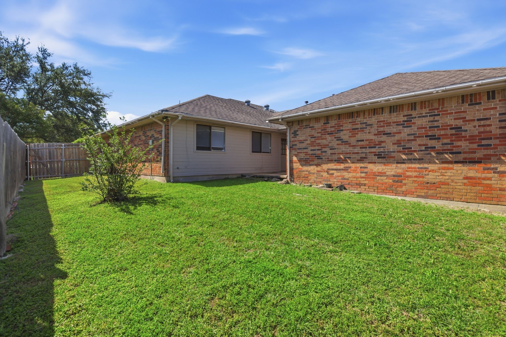 119 Larchbrook Drive Desoto TX 75115