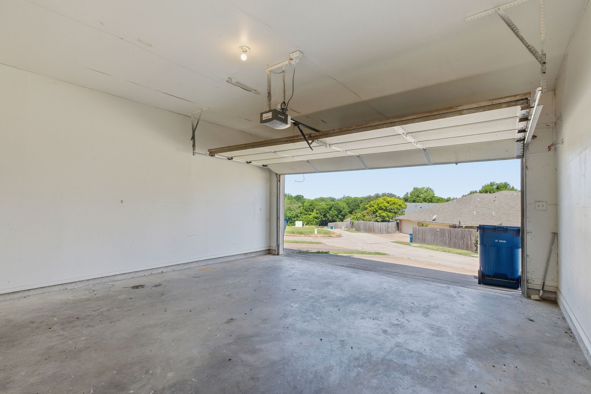 119 Larchbrook Drive Desoto TX 75115