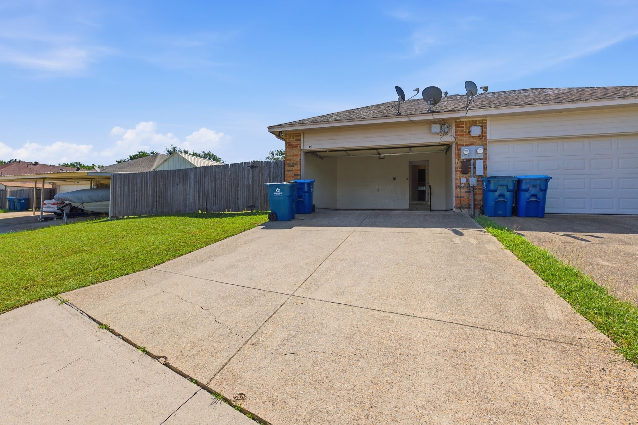 119 Larchbrook Drive Desoto TX 75115
