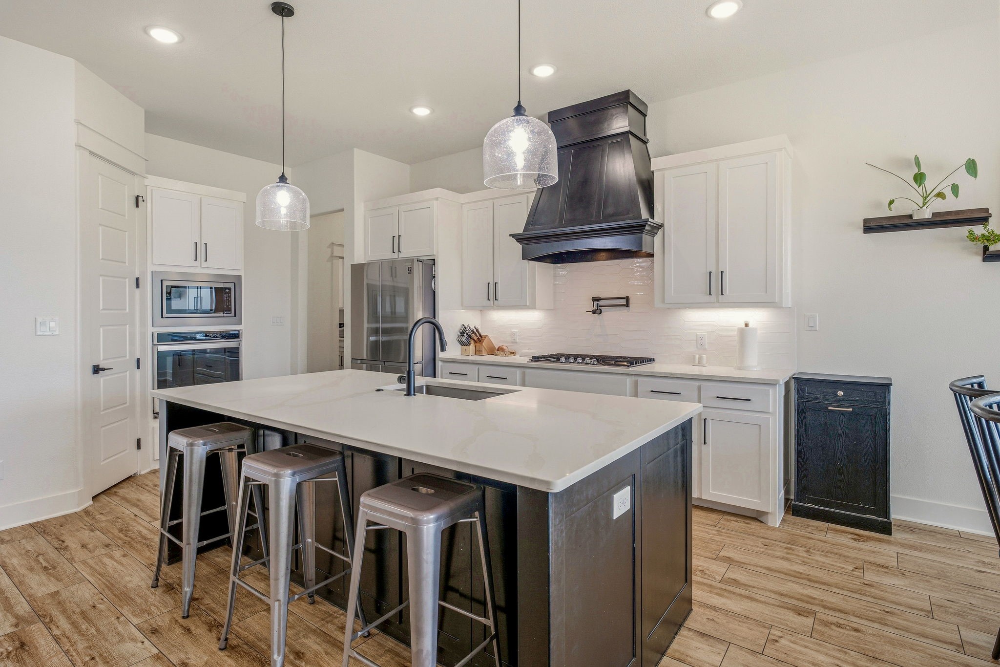 435 Creekside Court Weatherford TX 76087