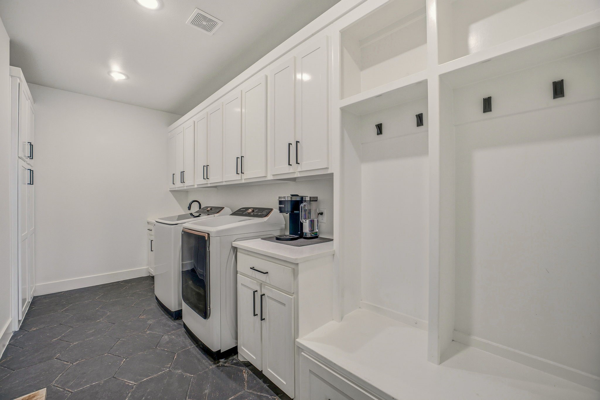 435 Creekside Court Weatherford TX 76087