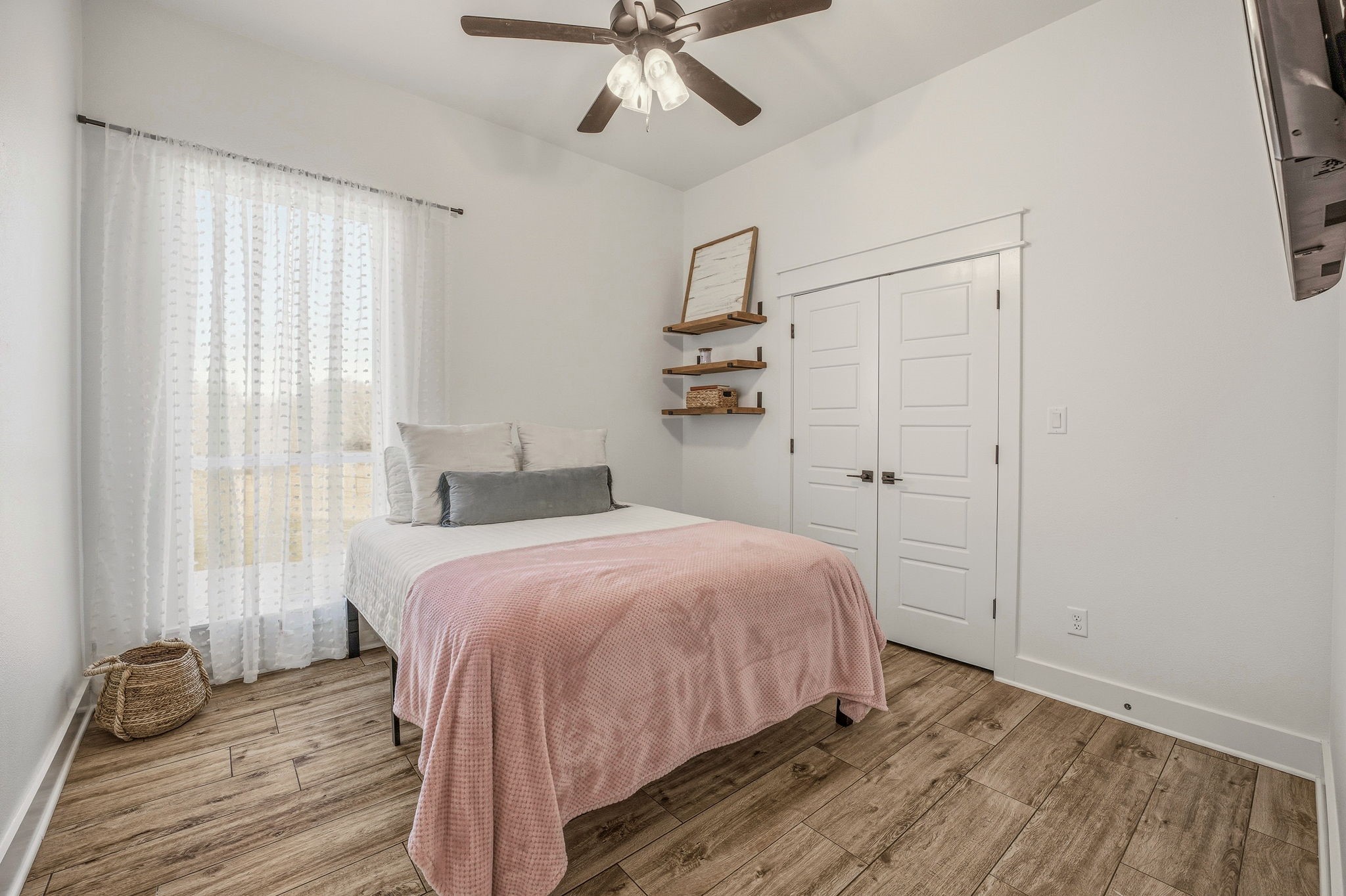 435 Creekside Court Weatherford TX 76087