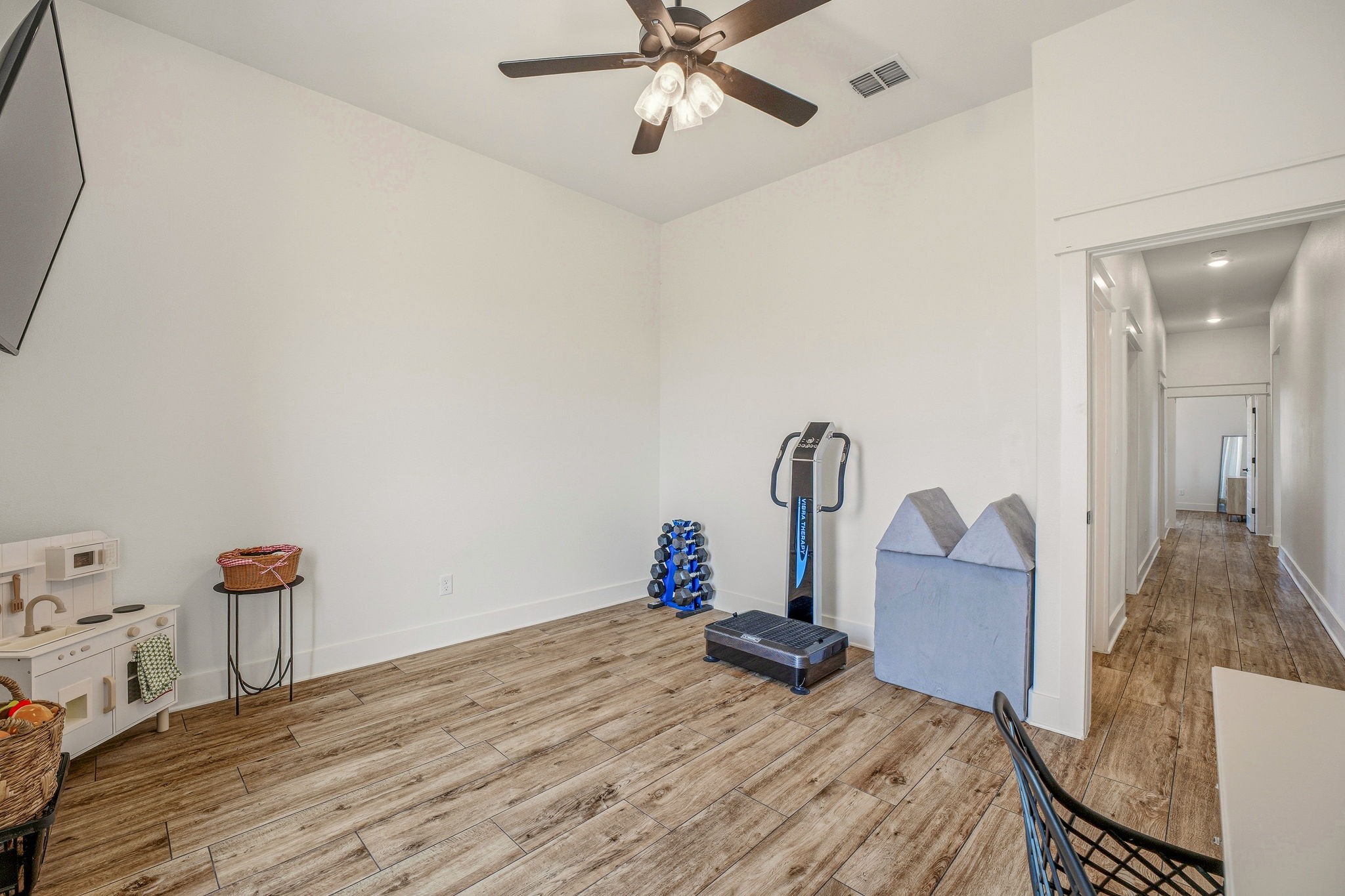 435 Creekside Court Weatherford TX 76087