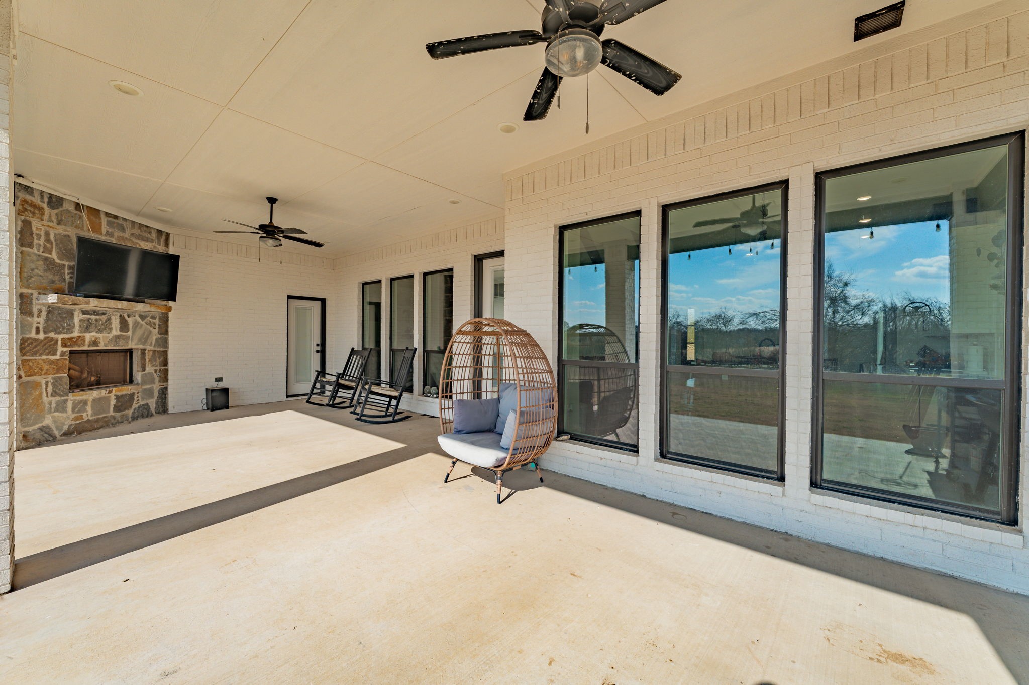 435 Creekside Court Weatherford TX 76087