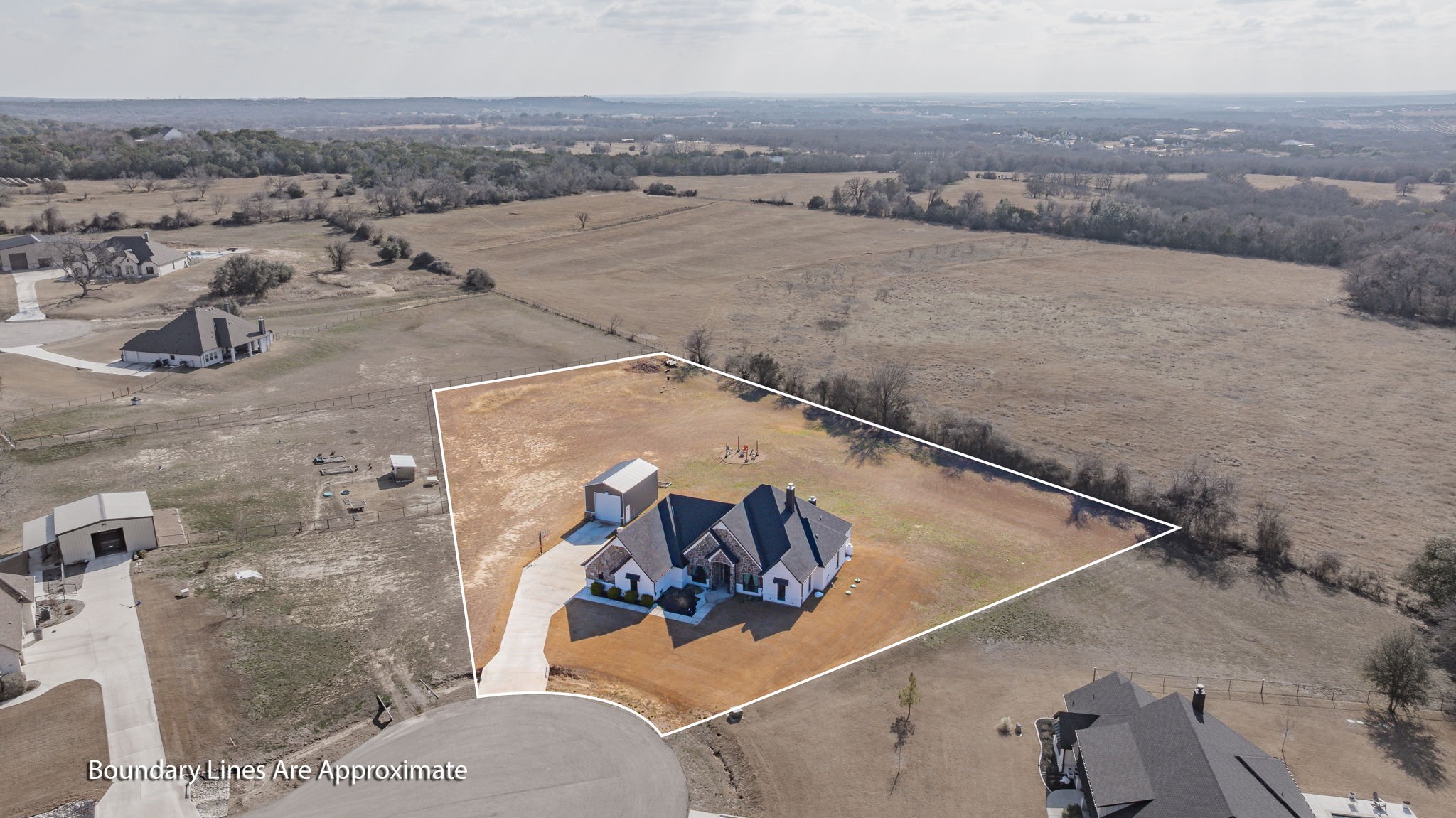 435 Creekside Court Weatherford TX 76087