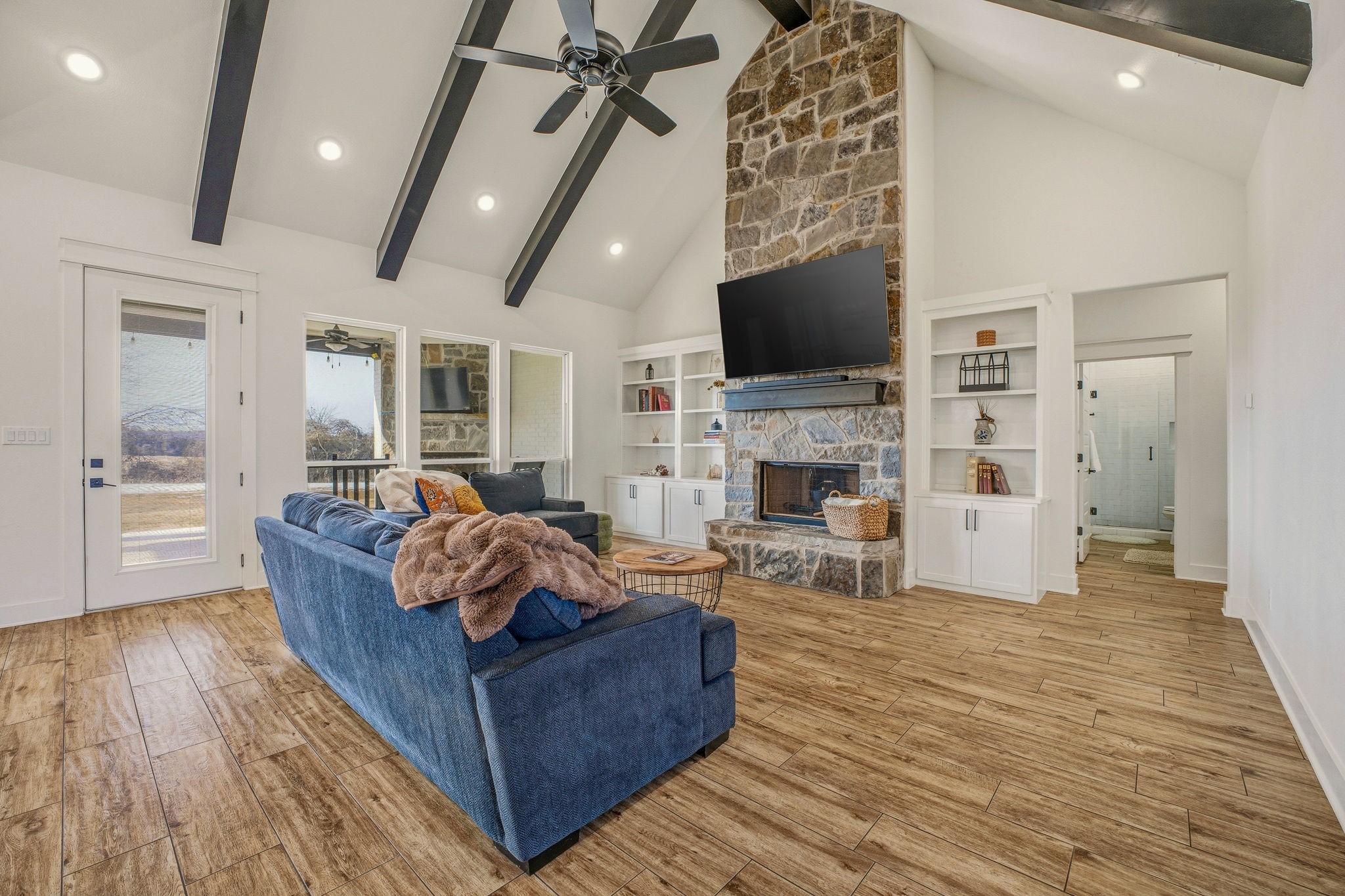 435 Creekside Court Weatherford TX 76087