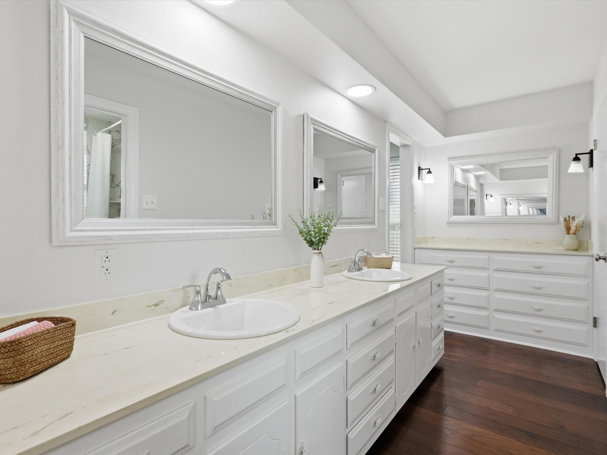 4300 Winding Way Benbrook TX 76126