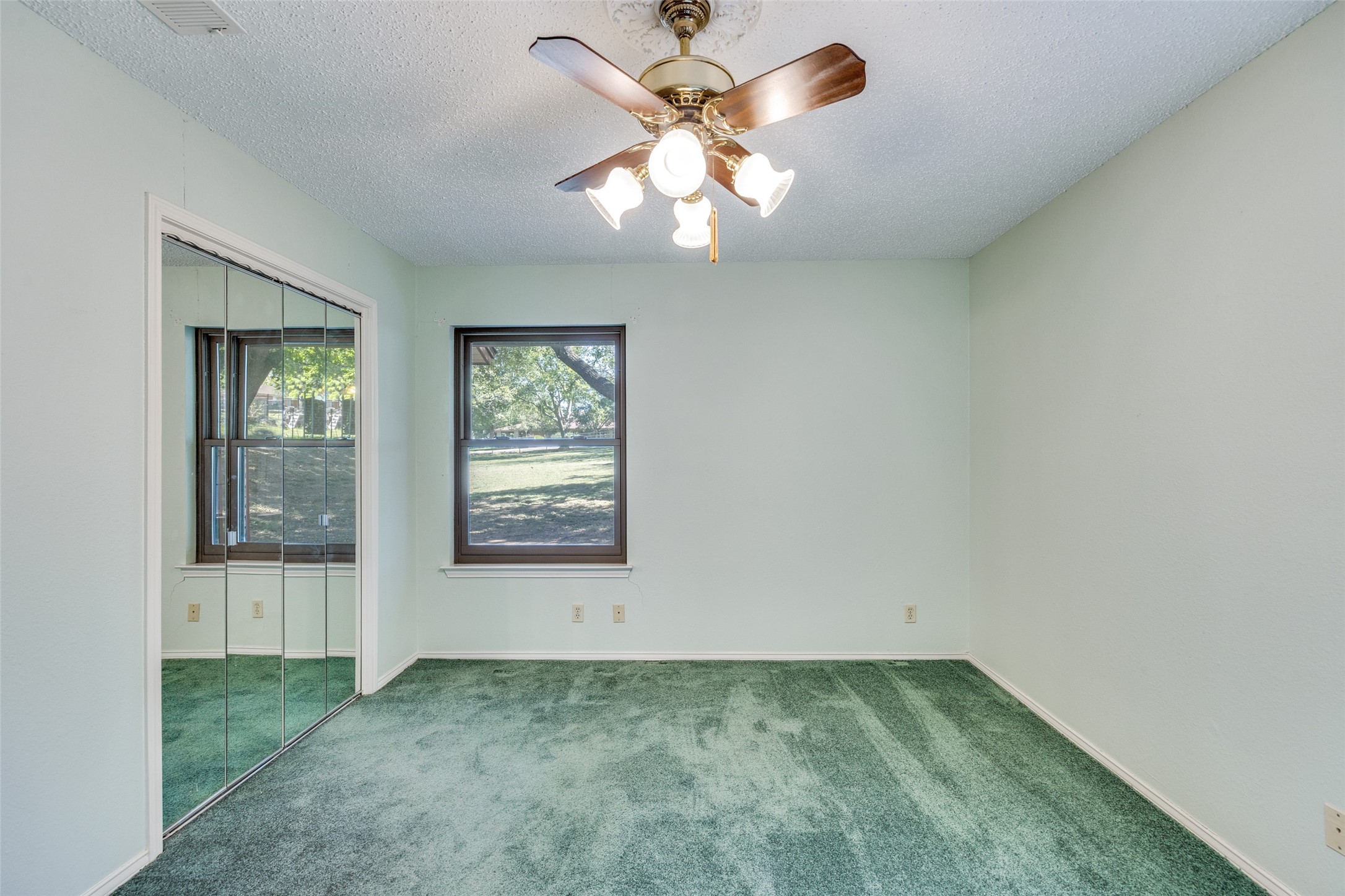 5547 Woodland Hills Drive Denton TX 76208