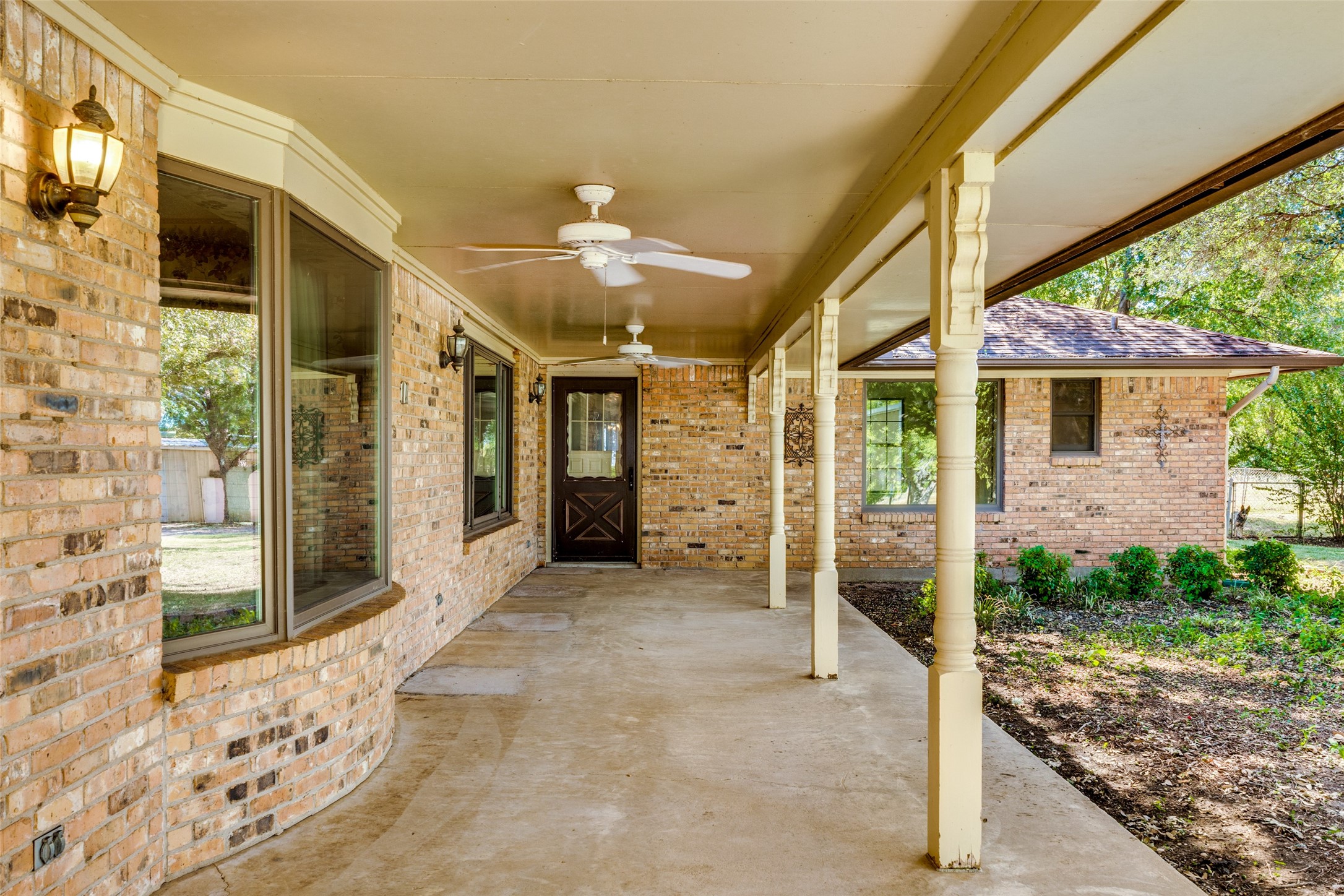 5547 Woodland Hills Drive Denton TX 76208