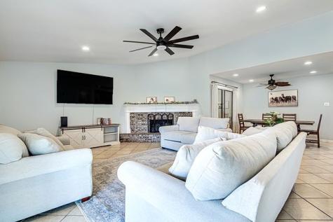 1517 Steinburg Lane Fort Worth TX 76134