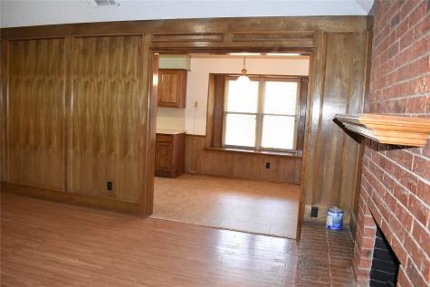 2025 Espinosa Drive Carrollton TX 75010