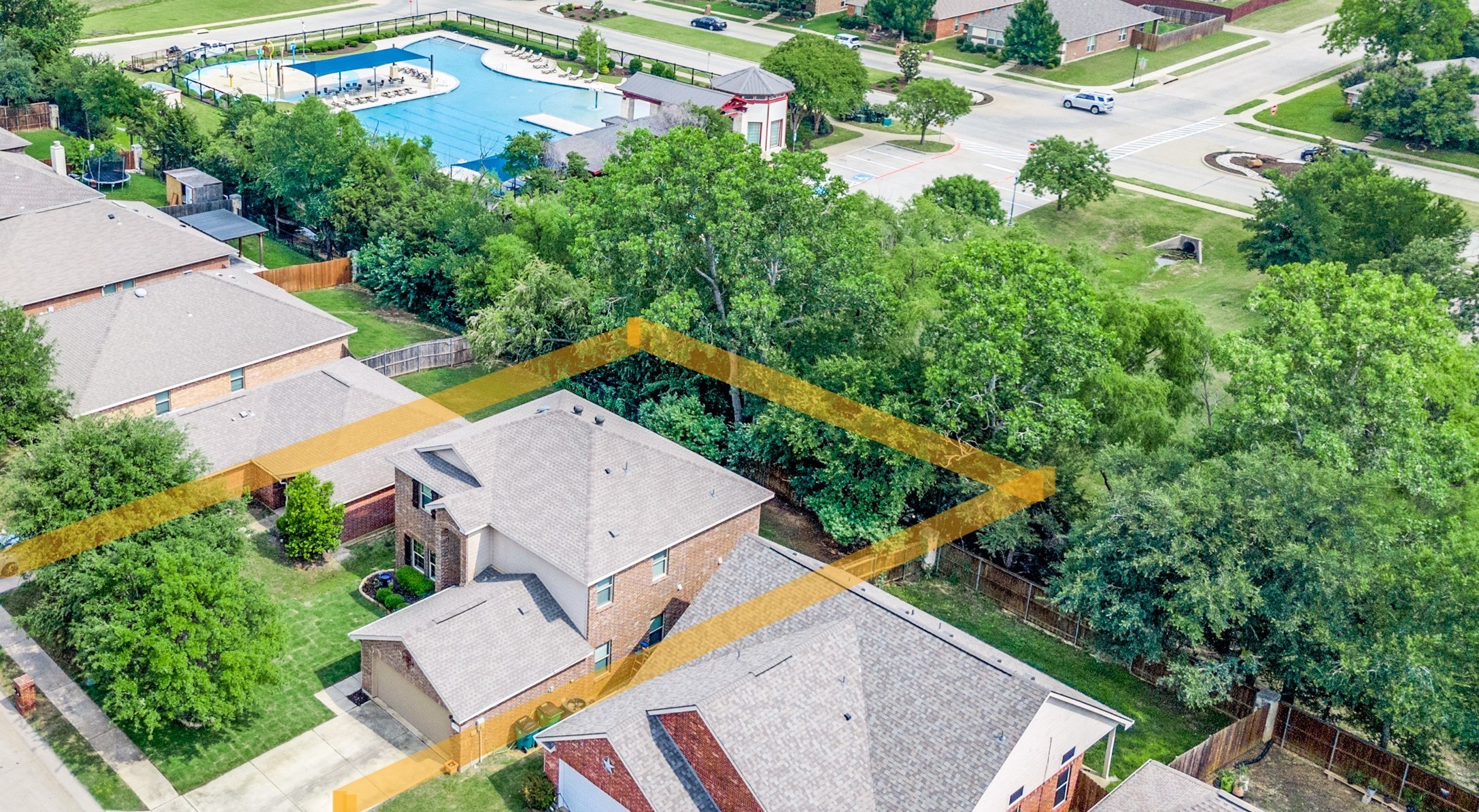 8924 Holliday Lane Aubrey TX 76227