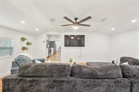 229 Sherman Drive Pottsboro TX 75076