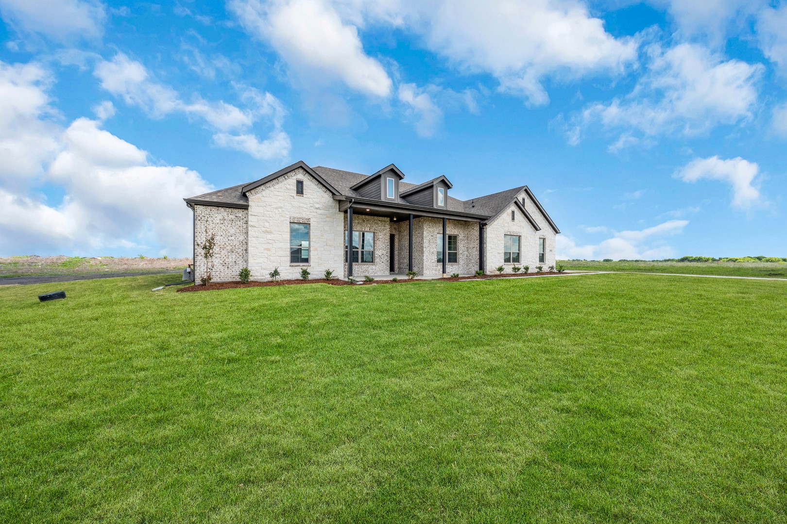 6516 Emerson Drive Mesquite TX 75126