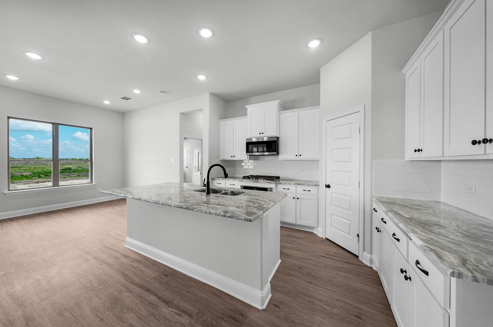 6516 Emerson Drive Mesquite TX 75126