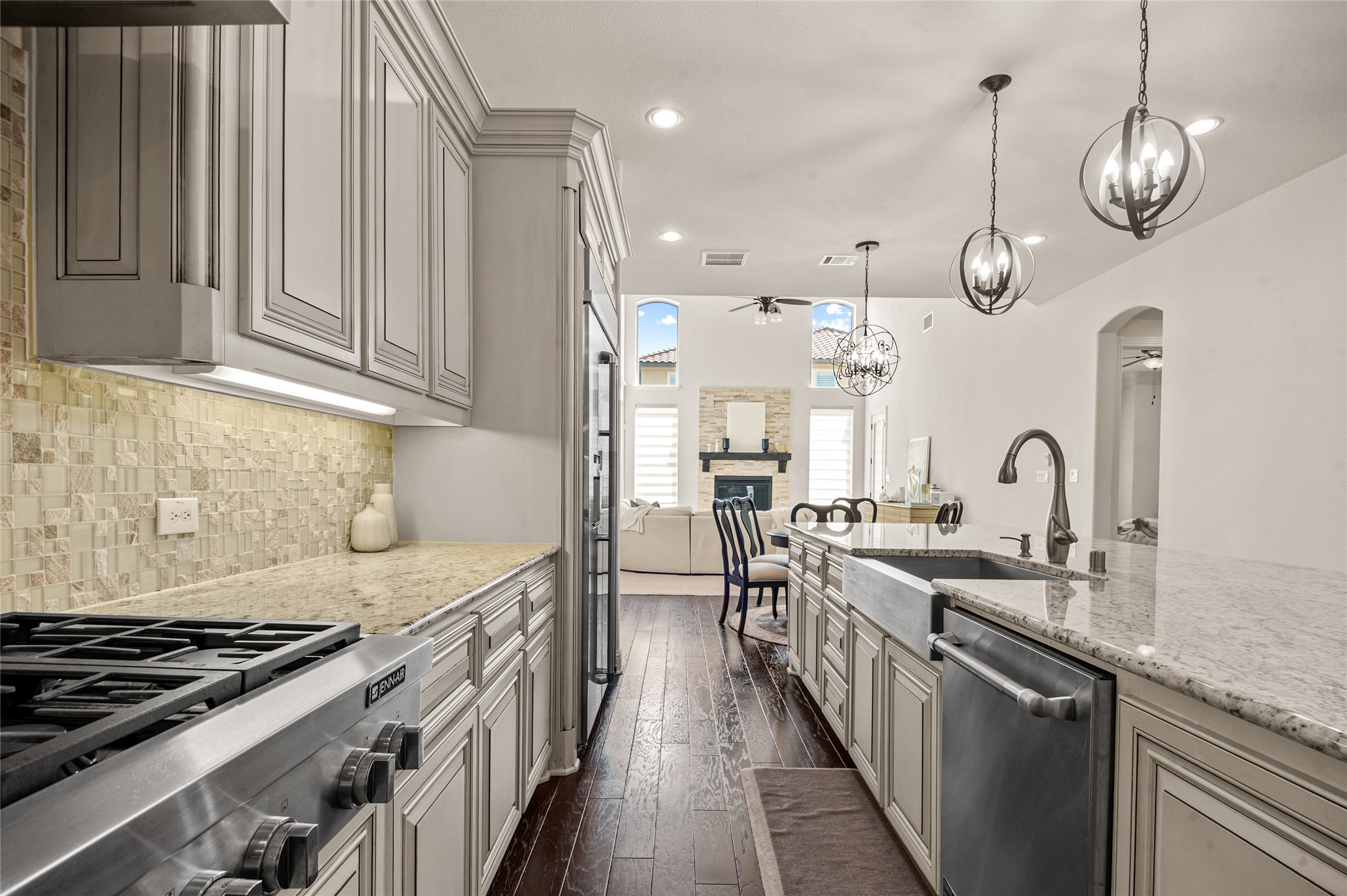 2504 Las Palmas Lane Plano TX 75075