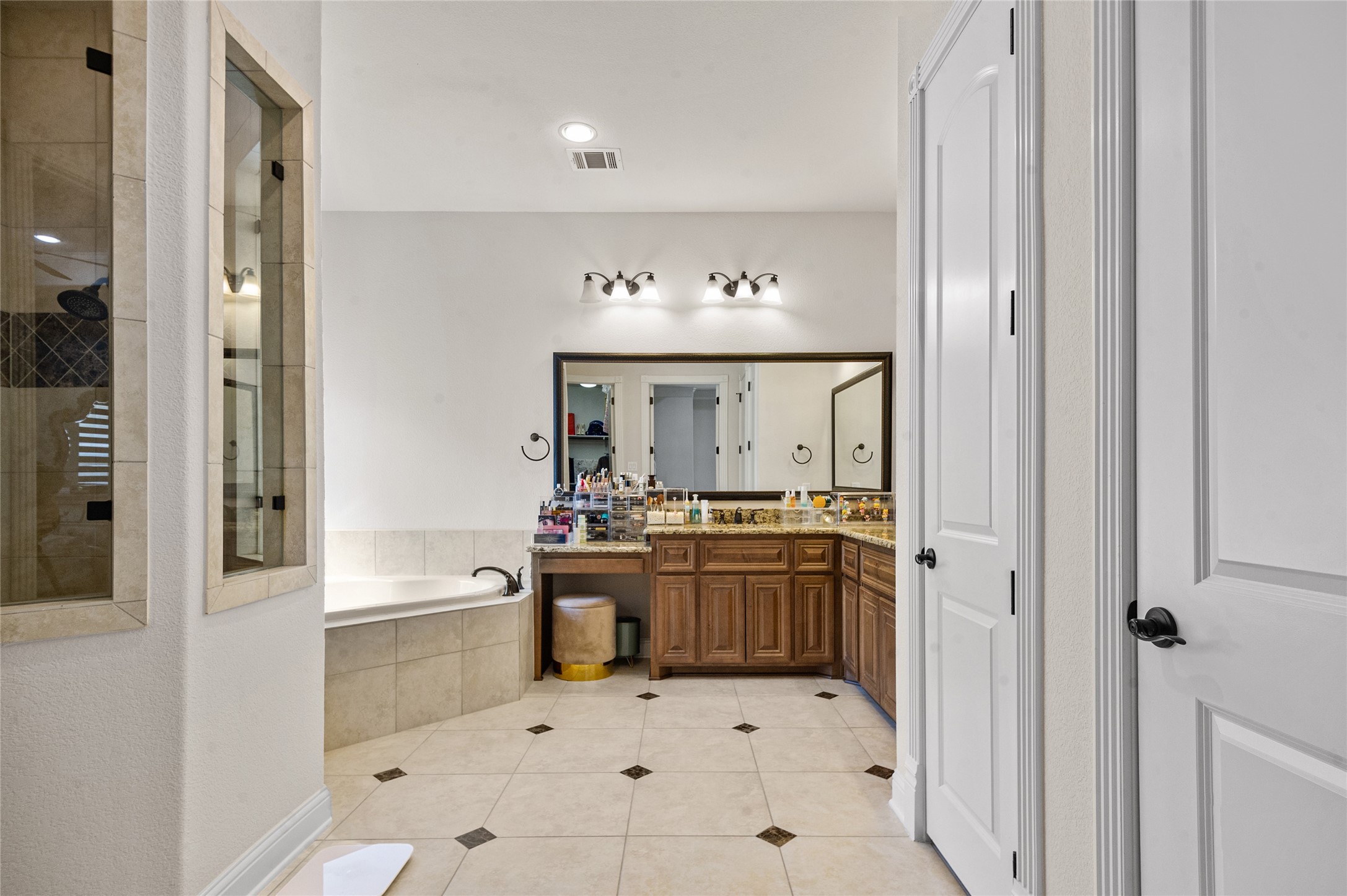 2504 Las Palmas Lane Plano TX 75075
