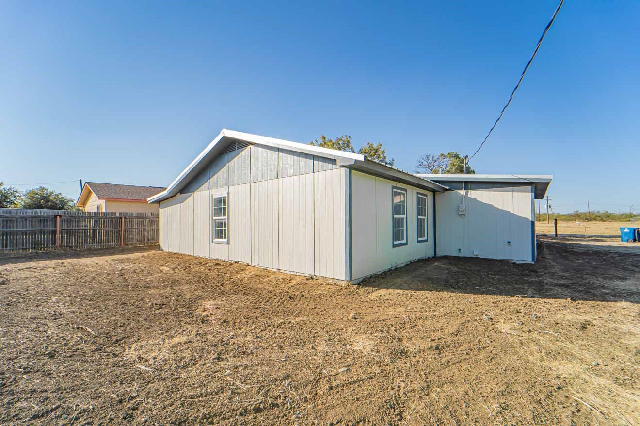 905 W Fifth Street Breckenridge TX 76424
