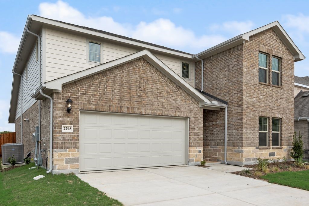 2205 Nicole Drive Denton TX 76208