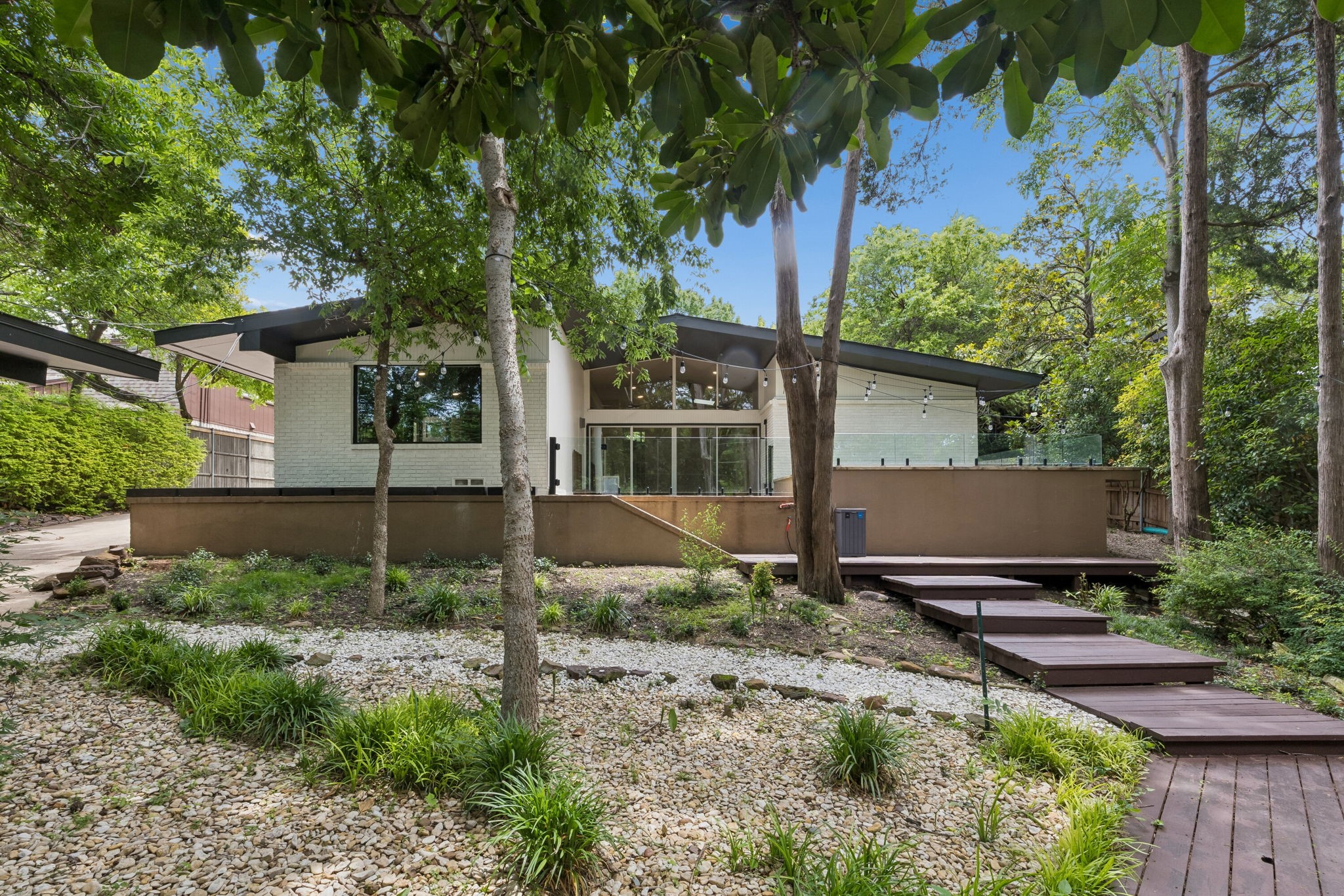 13321 Purple Sage Road Dallas TX 75240