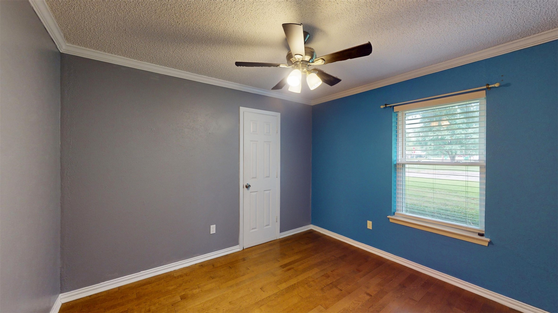 113 E Avenue C Waxahachie TX 75165