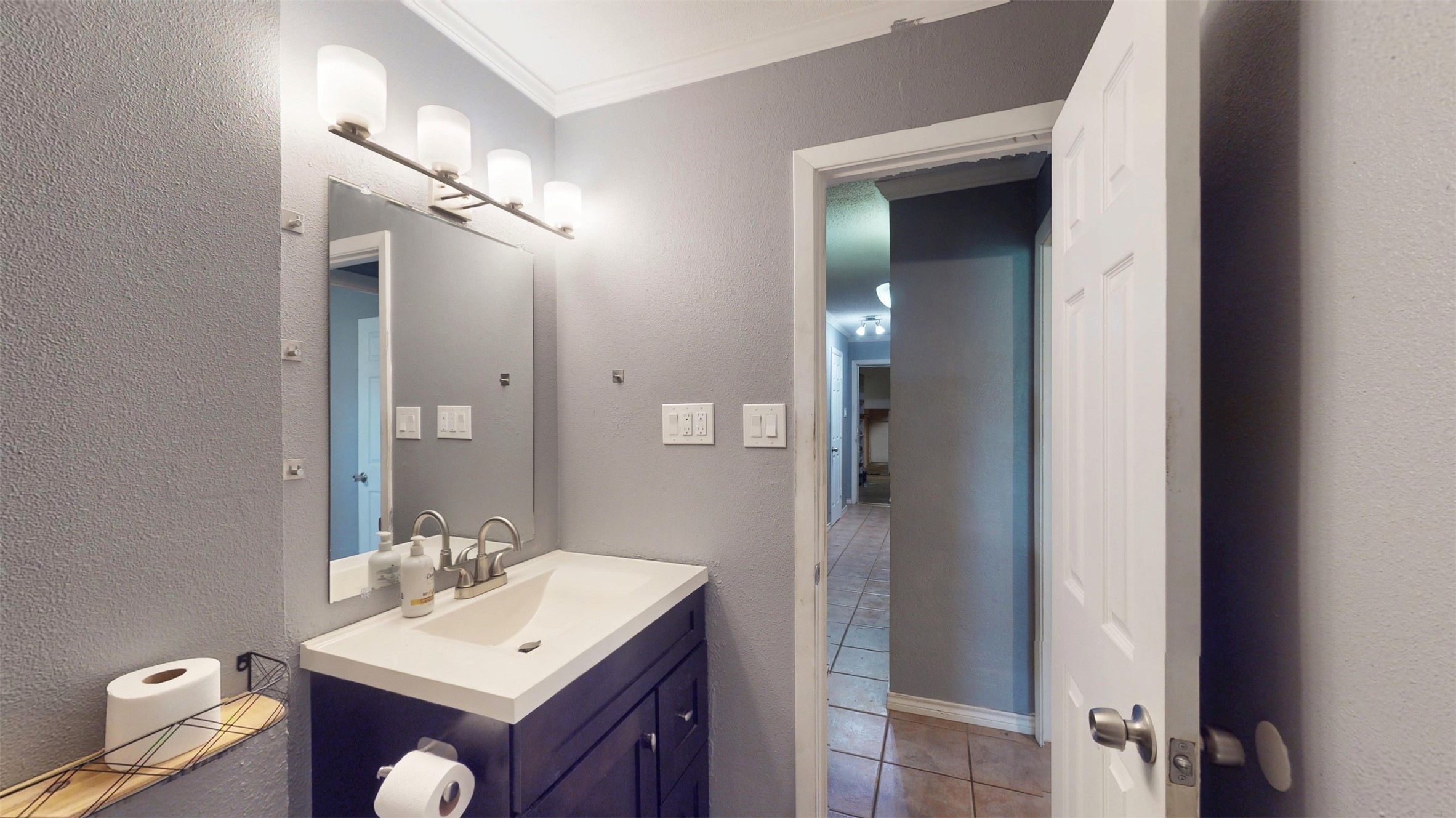 113 E Avenue C Waxahachie TX 75165
