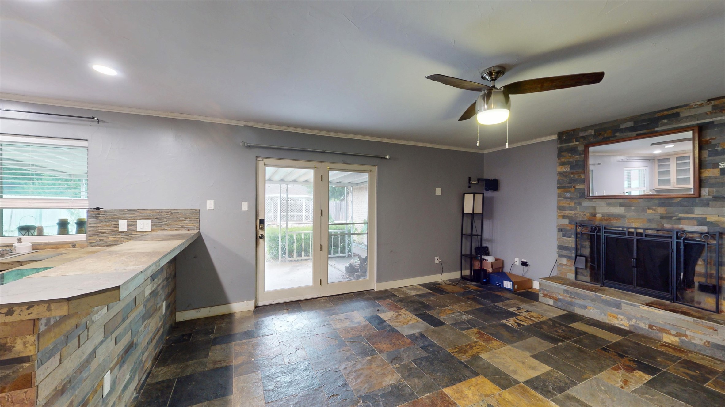 113 E Avenue C Waxahachie TX 75165