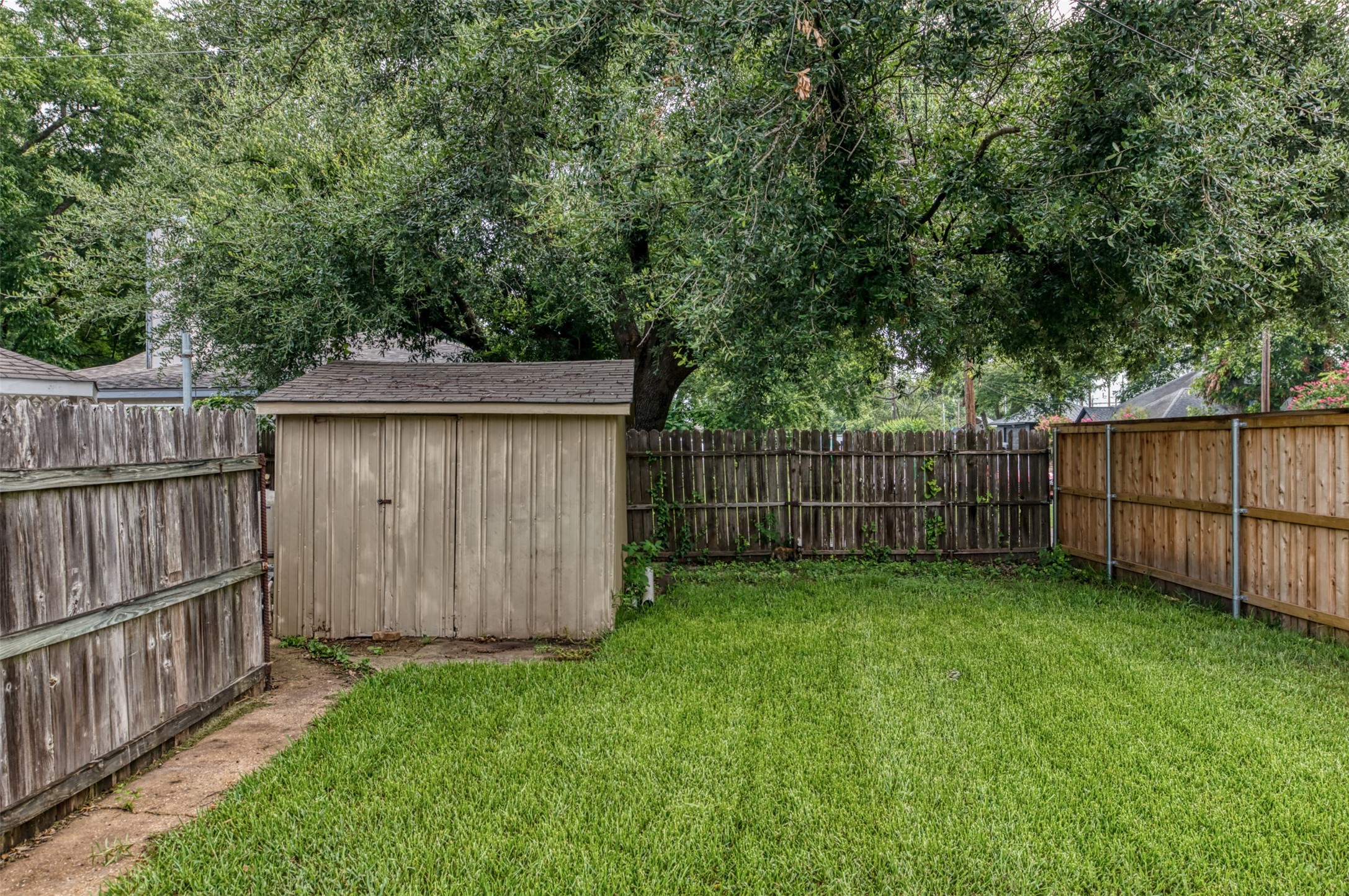 113 E Avenue C Waxahachie TX 75165