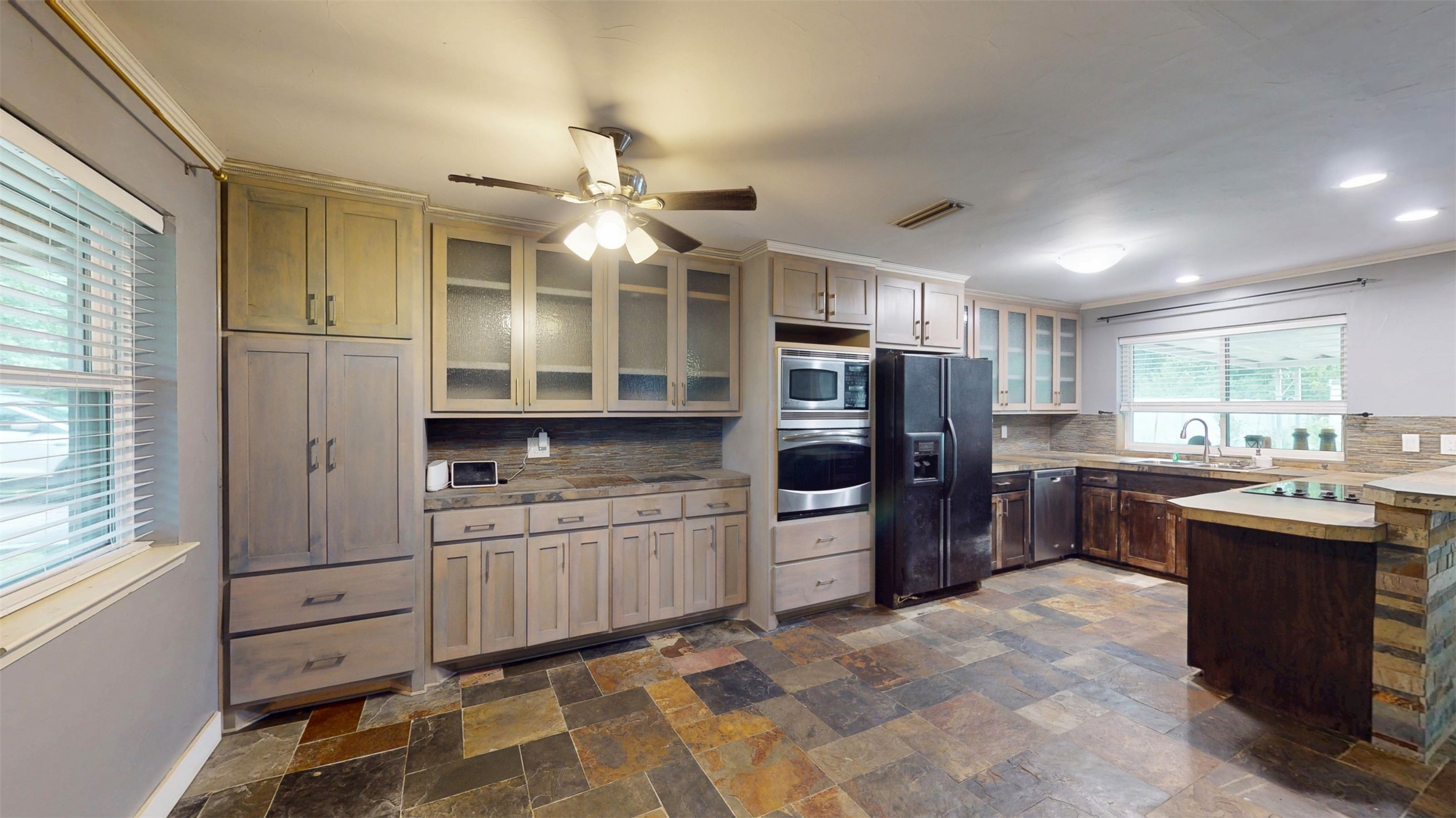 113 E Avenue C Waxahachie TX 75165