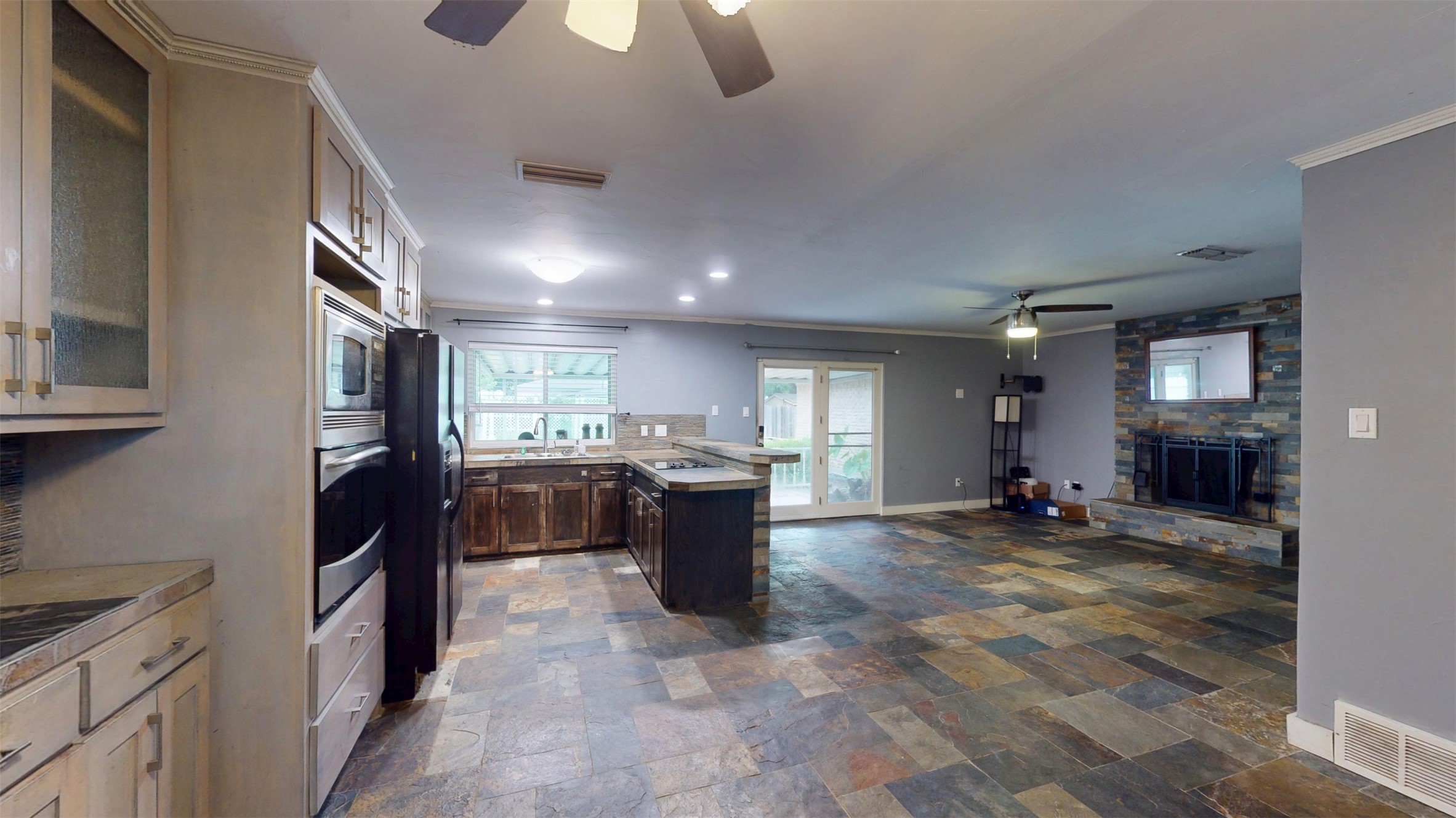113 E Avenue C Waxahachie TX 75165