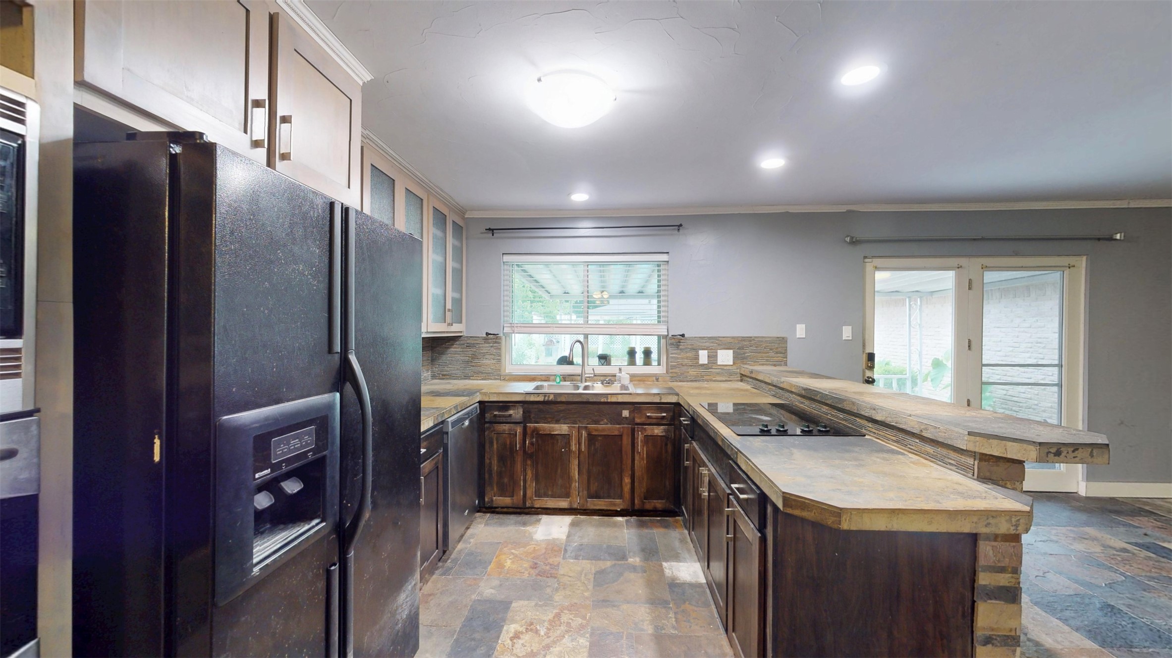 113 E Avenue C Waxahachie TX 75165