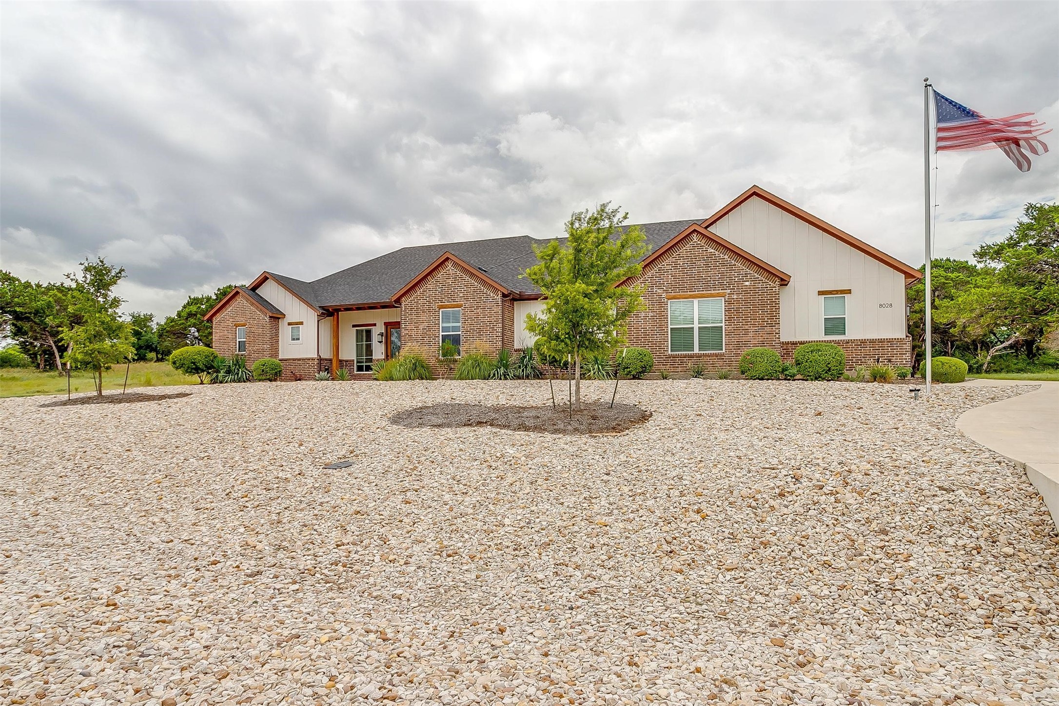 8028 Leven Links Street Cleburne TX 76033