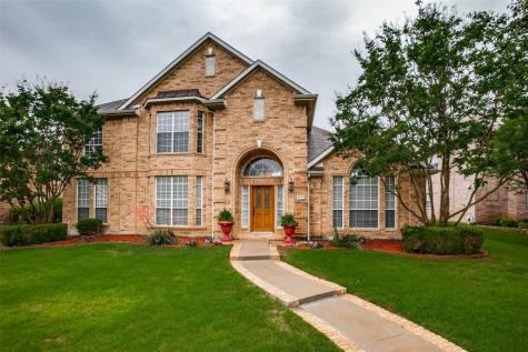 5607 New Castle Drive Richardson TX 75082