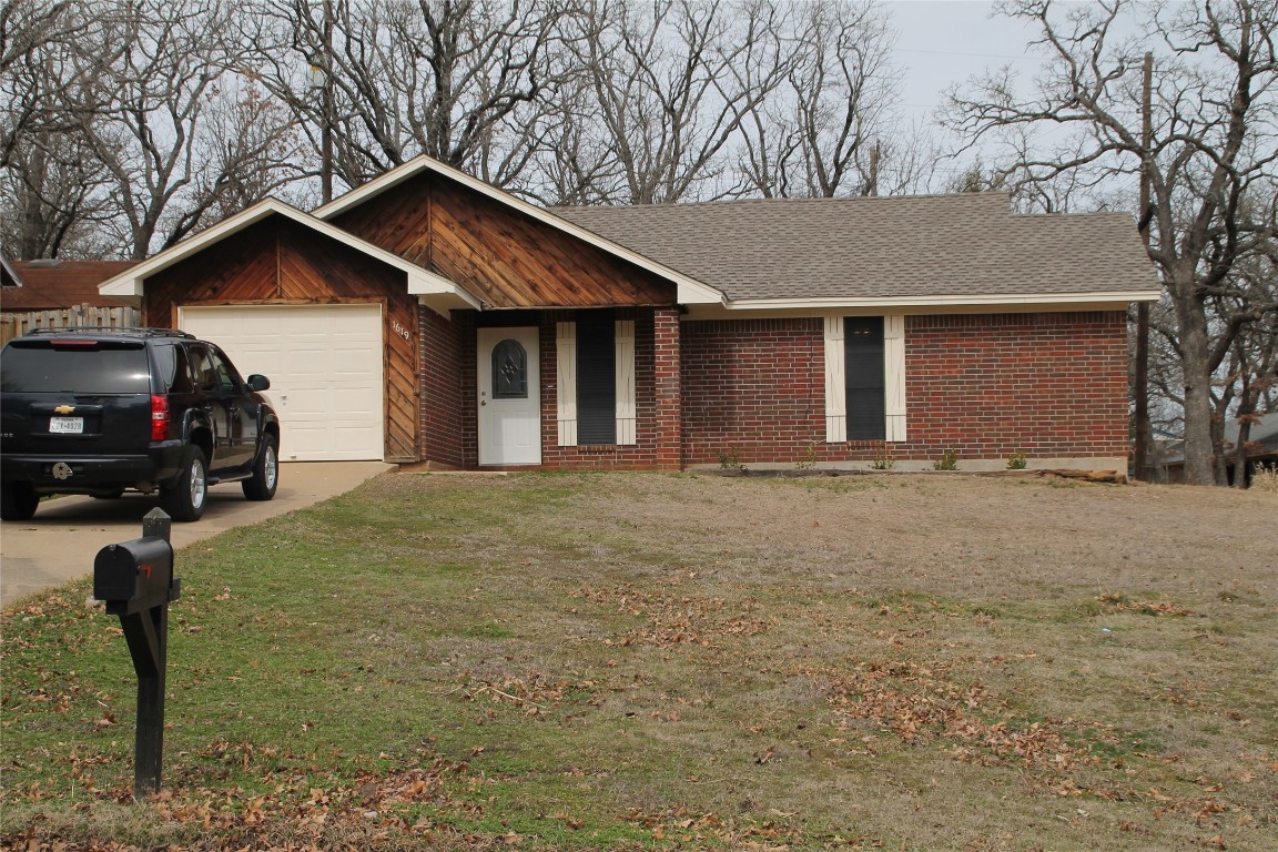 1619 W Parnell Street Denison TX 75020