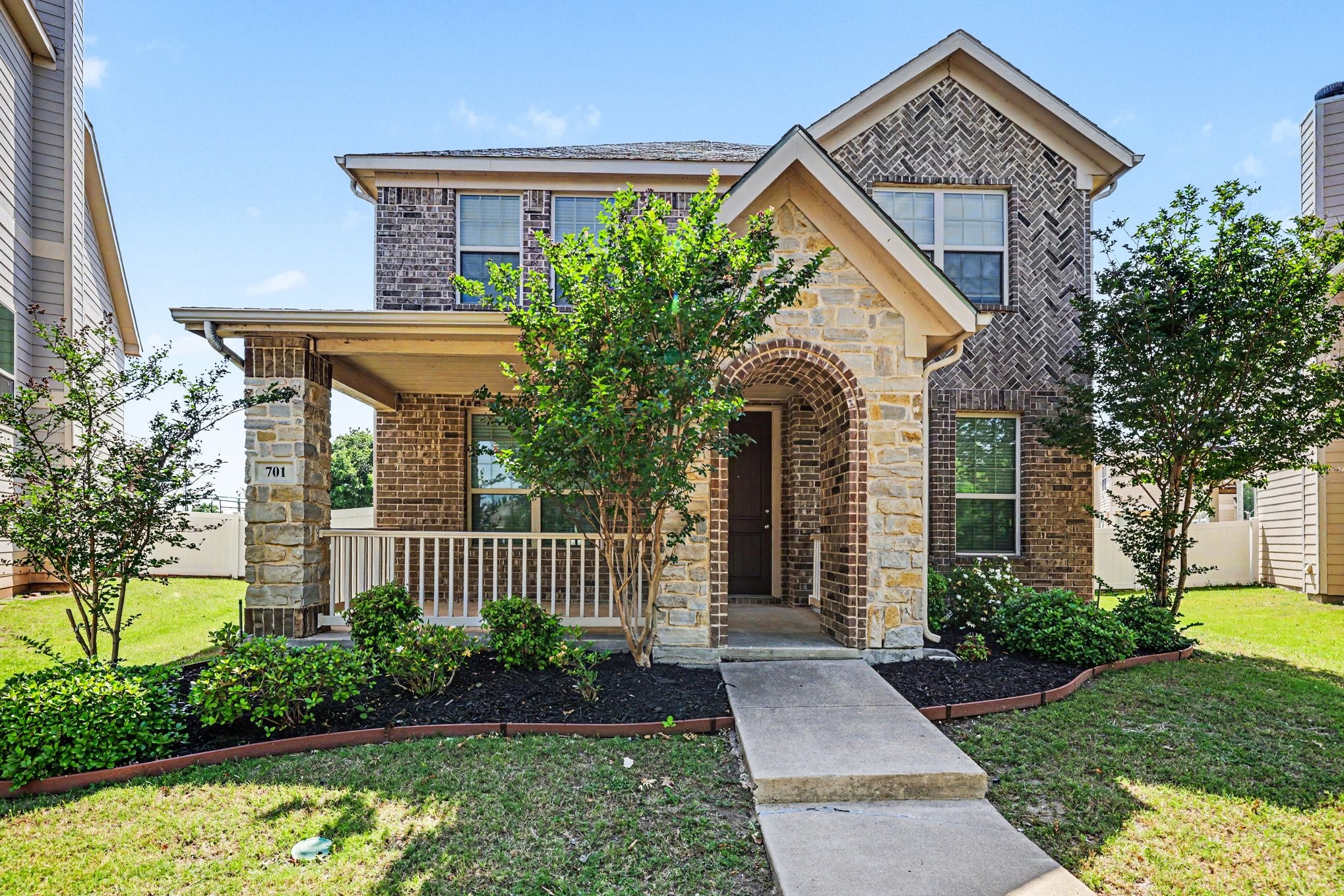 701 Whitemarsh Drive Aubrey TX 76227