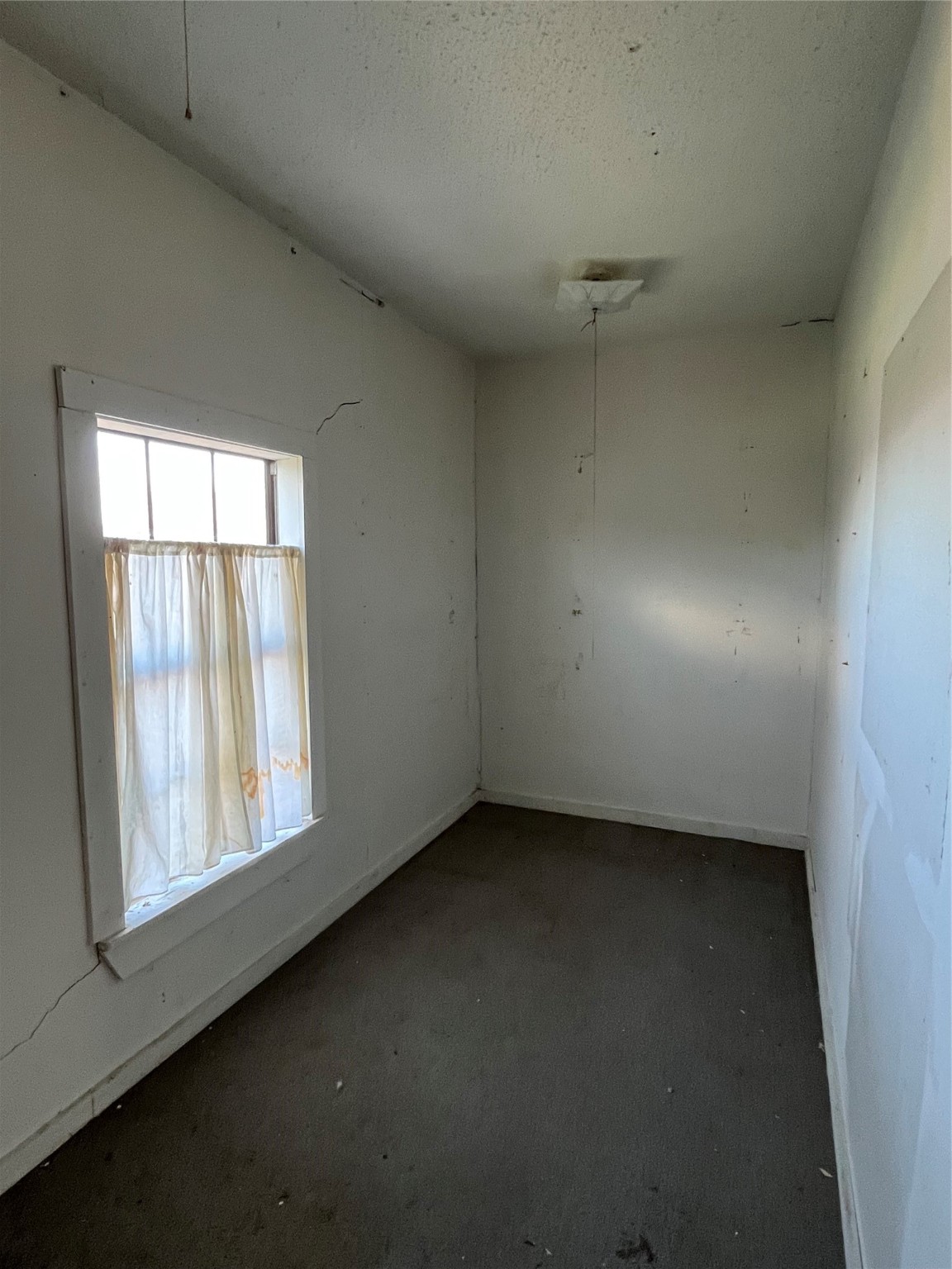 210 Colorado W Millsap TX 76066