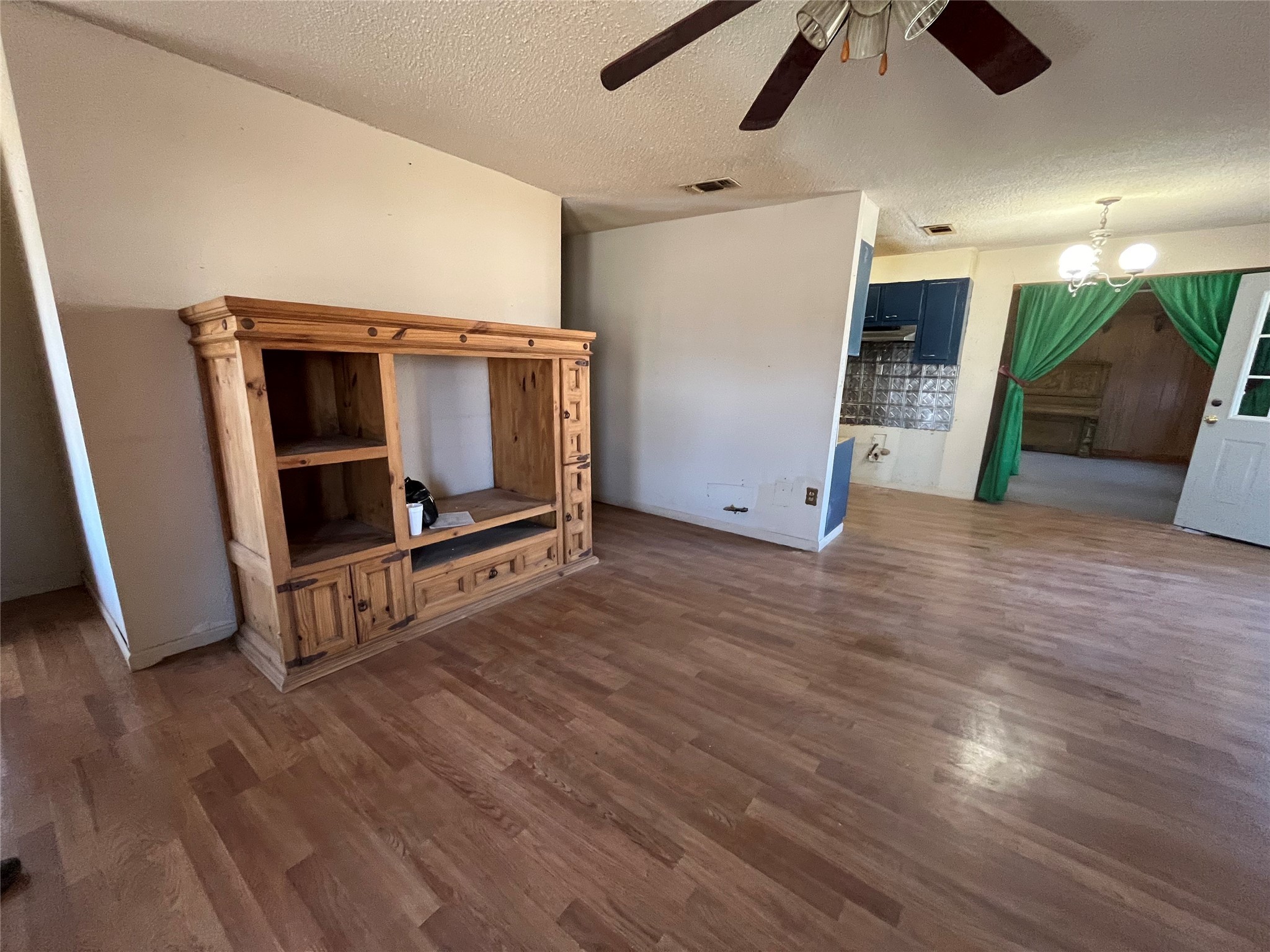 210 Colorado W Millsap TX 76066