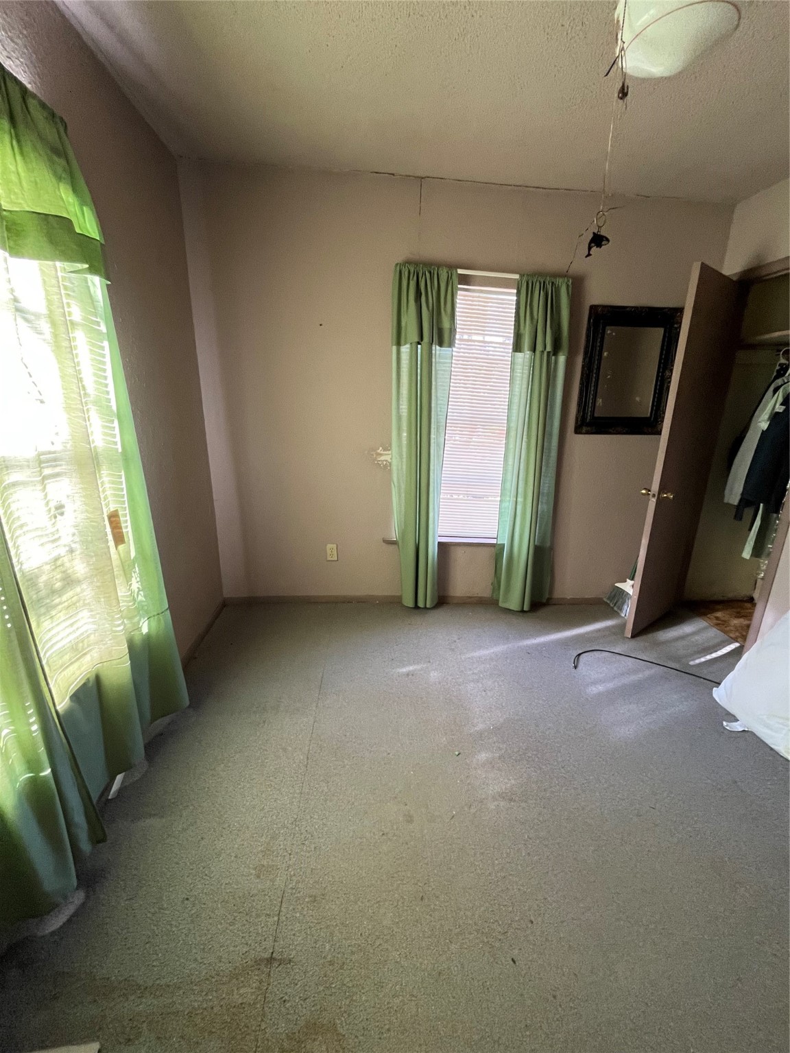 210 Colorado W Millsap TX 76066