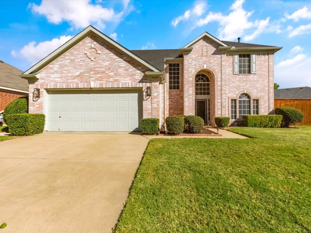 5828 Rockport Lane Haltom City TX 76137